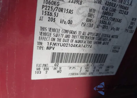 2004 Ford Escape Xls z USA, uszkodzony, nr VIN 1FMYU02104KA14774